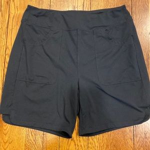 Landsend Black Shorts Size Medium Tall